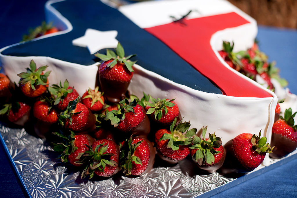 texas shape and flag grooms cake