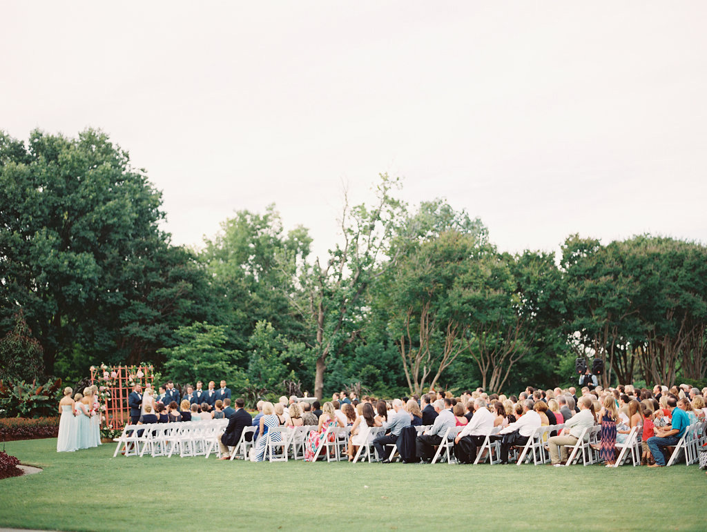 Wedding ceremony at The Dallas Arboretum
