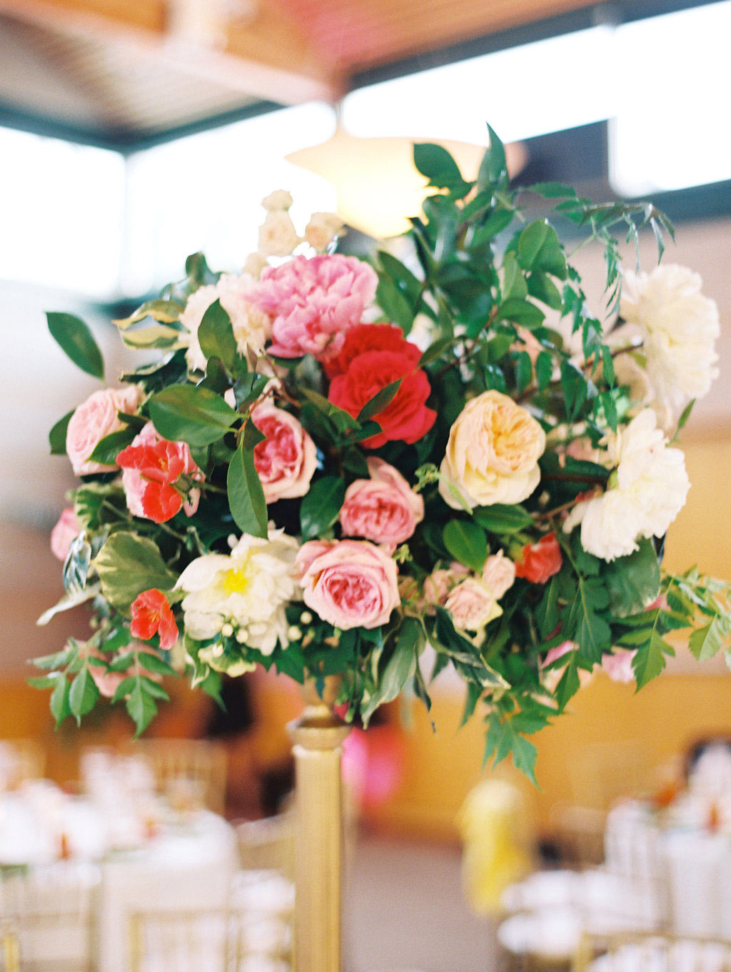 Tall round table centerpiece detail
