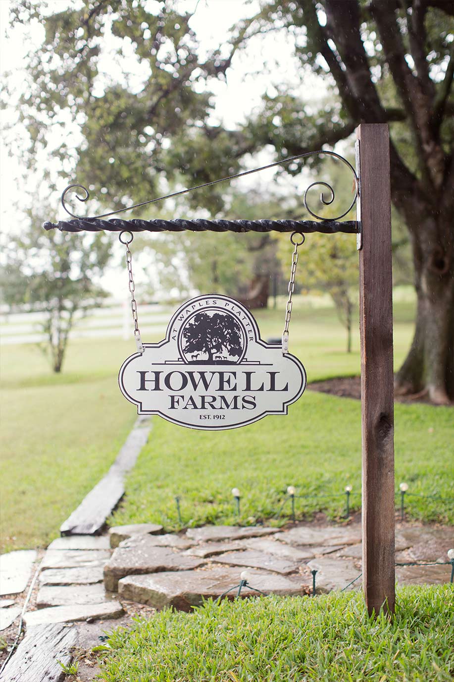 Howell Family Farms Arlington Wedding Venue